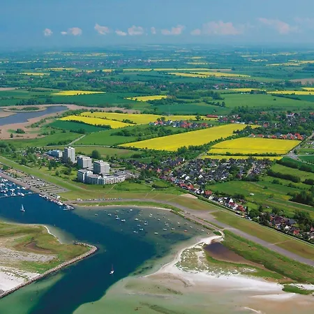 3 Person In * Wendtorf